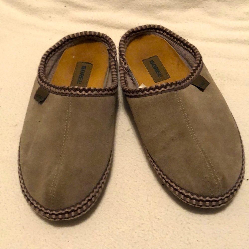Sorel Suede mercury slippers. Size 8